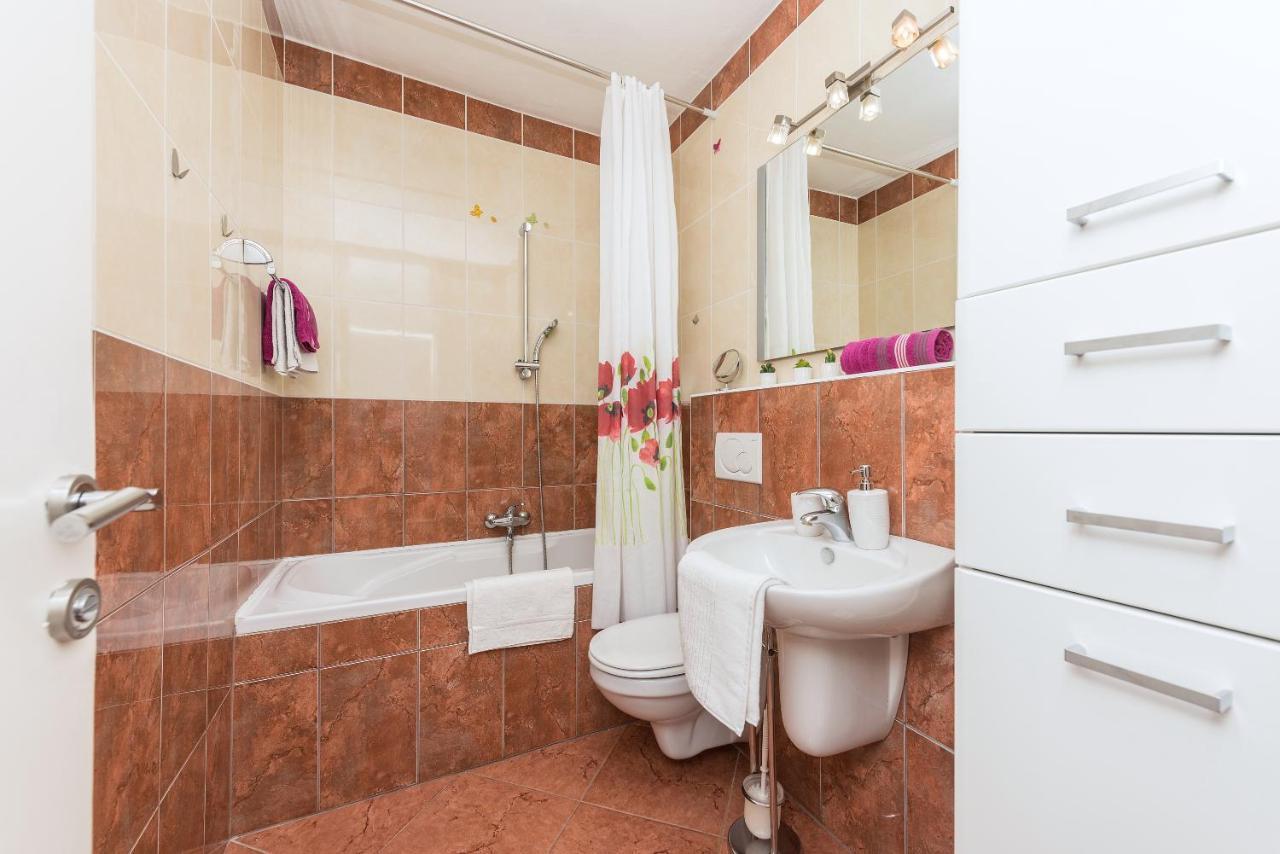Apartman Centar Glavas ماكارسكا المظهر الخارجي الصورة